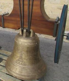 Salem disfruta de las tres campanas restauradas - Autor: AVAN